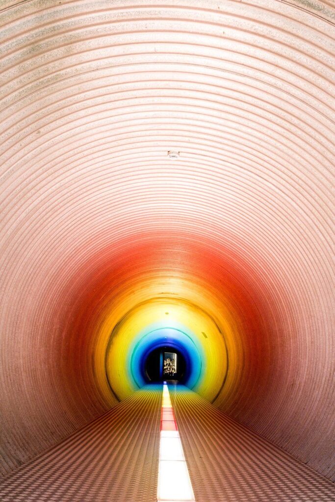 55_-Tunnel-in-het-Pass-1