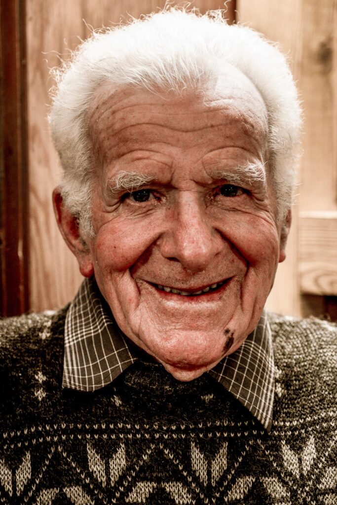 37_ Louis Perrin