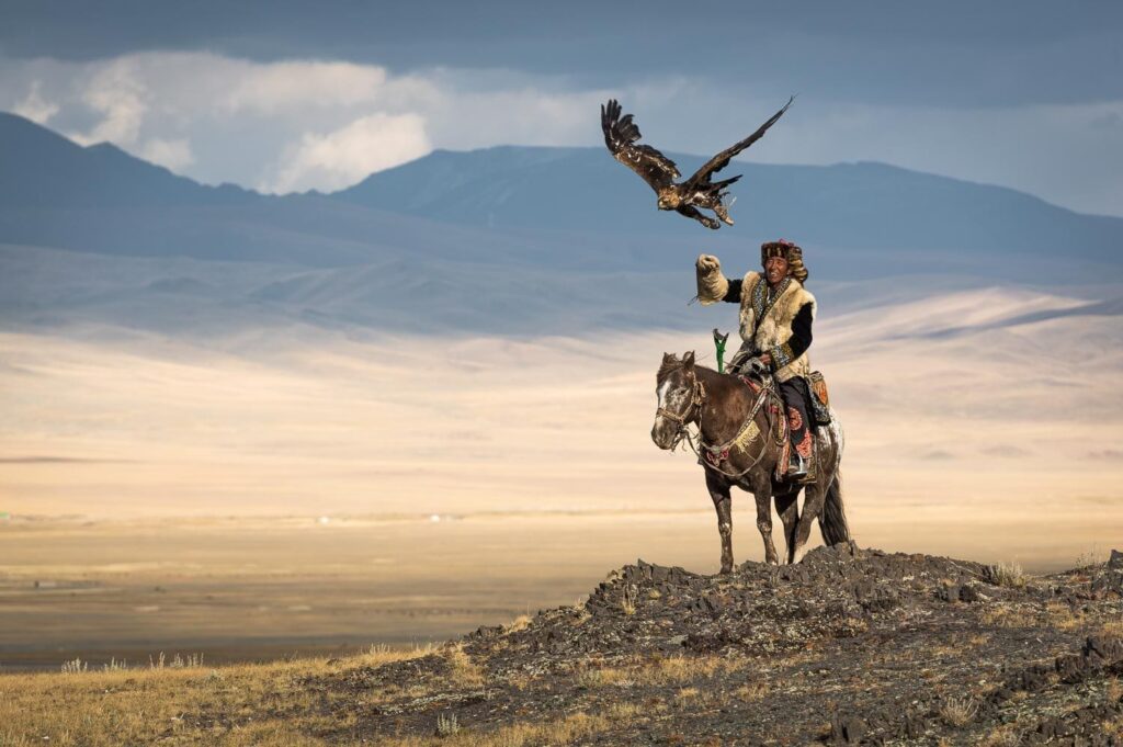 Eagle-Hunter-Altai-Mongolia-004