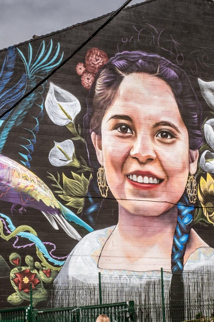 04_-Mural-in-de-Rue-des-Fripiers-1