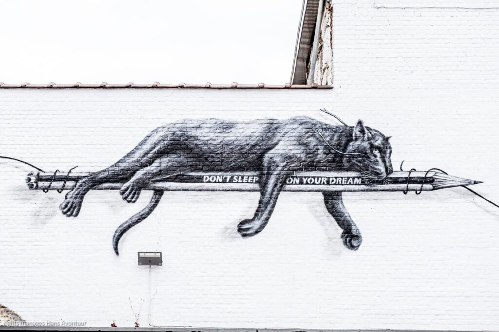 14_-Mural-potlood