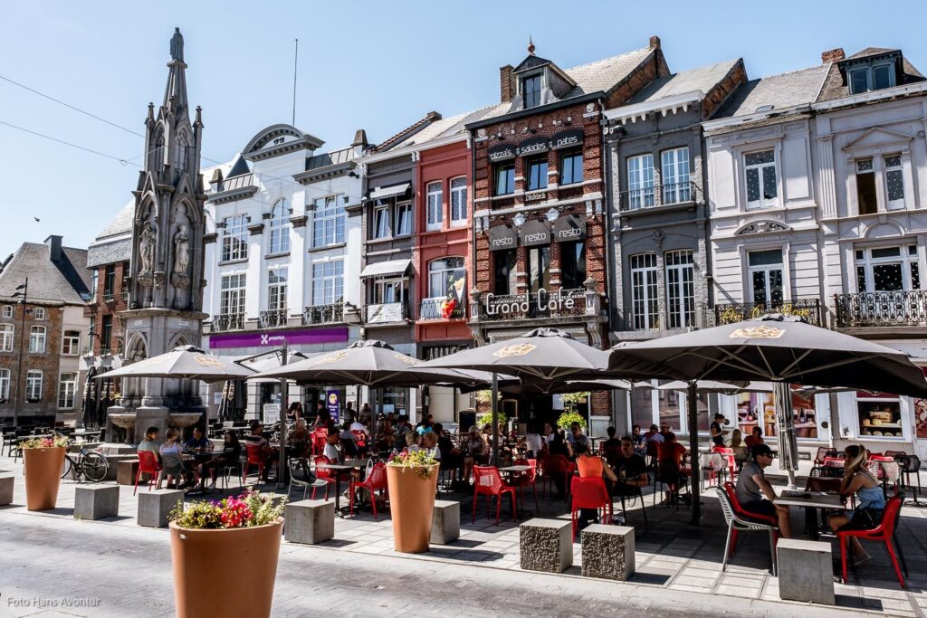 17_-Perfecte-koffiestop-pleintje-Chimay