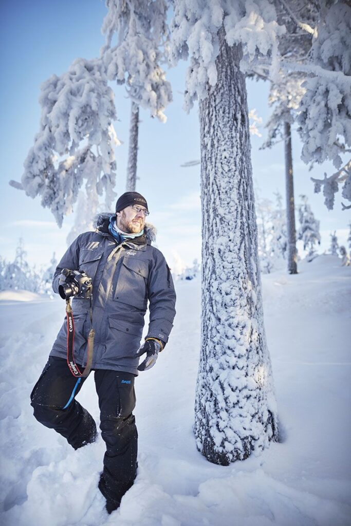 Fredrik-Broman-photo-Ewen-Bell-lores4